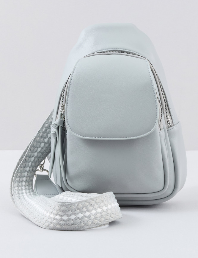 Laid Goods Front View