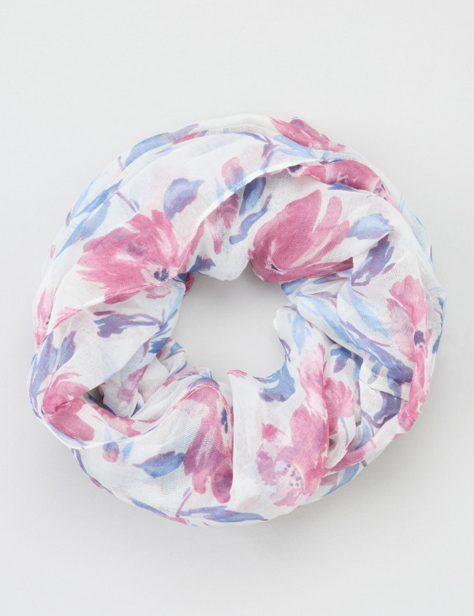 Laid Goods Front View