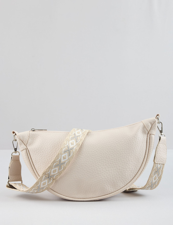 Laid Goods Front View