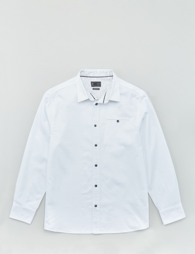 Laid Goods Front View