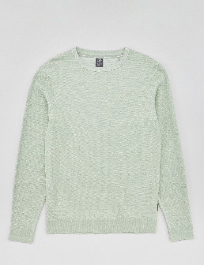 Laid Goods Front View