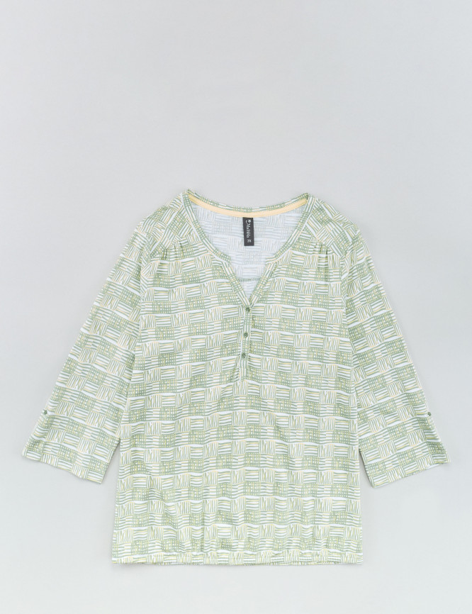 Laid Goods Front View