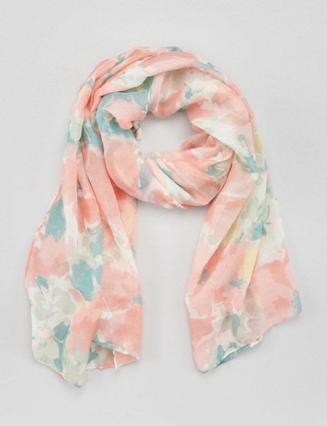 Laid Goods Front View