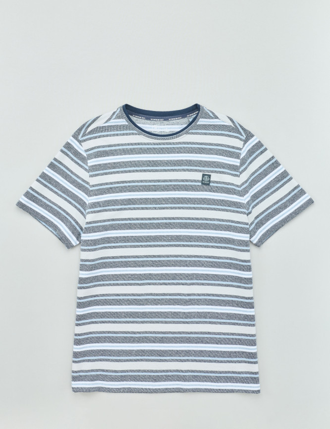 Laid Goods Front View