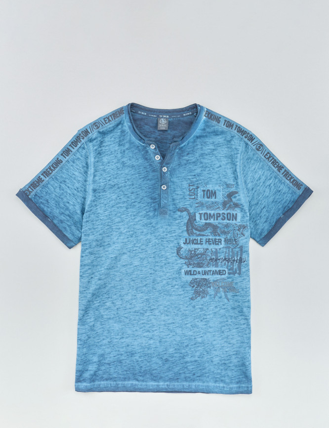 Laid Goods Front View