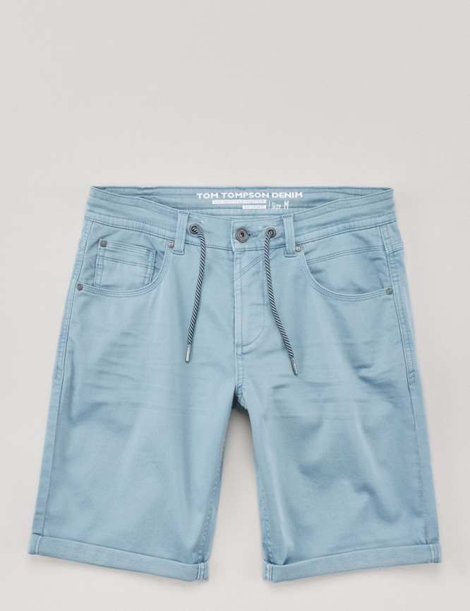 Laid Goods Front View