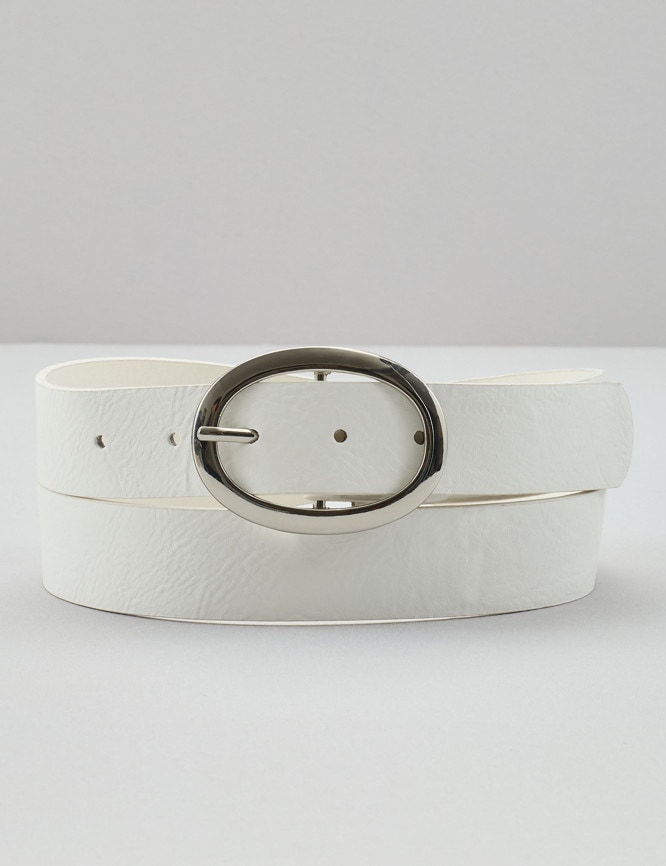 Laid Goods Front View