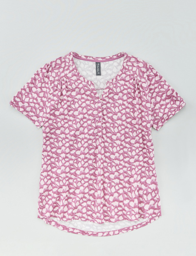 Laid Goods Front View