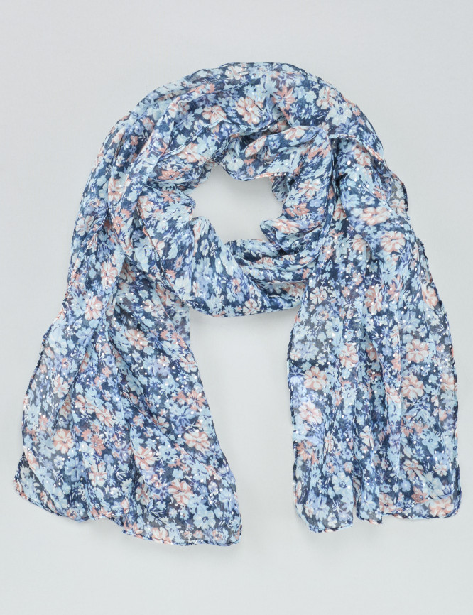 Laid Goods Front View