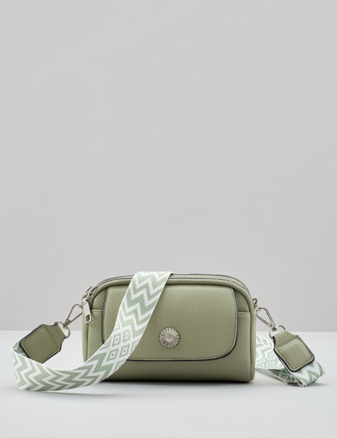 Laid Goods Front View