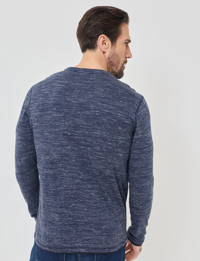 Model Back View