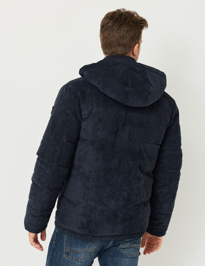 Model Back View