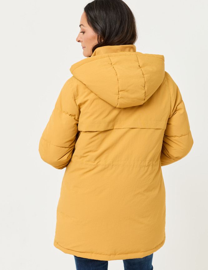 Model Back View