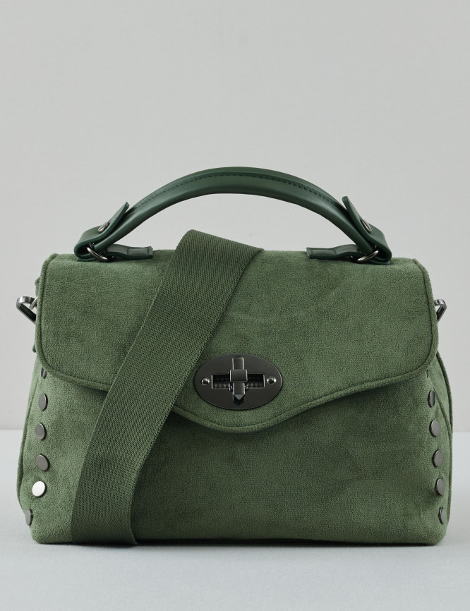 Laid Goods Front View