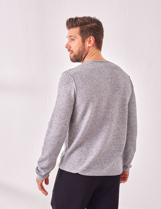 Model Back View