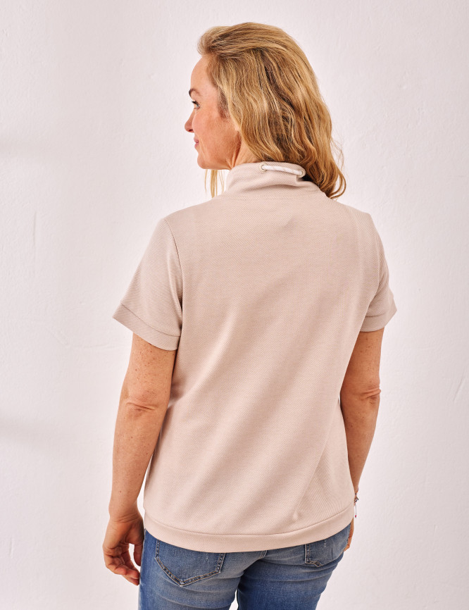 Model Back View
