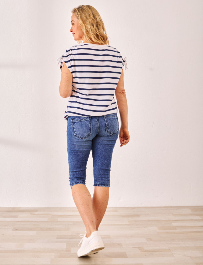 Model Back View