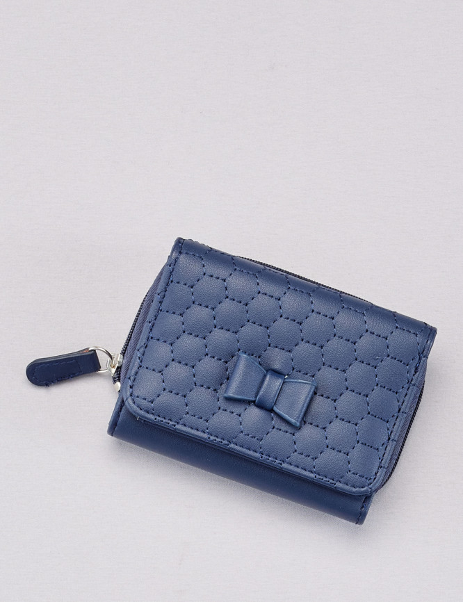 Laid Goods Front View